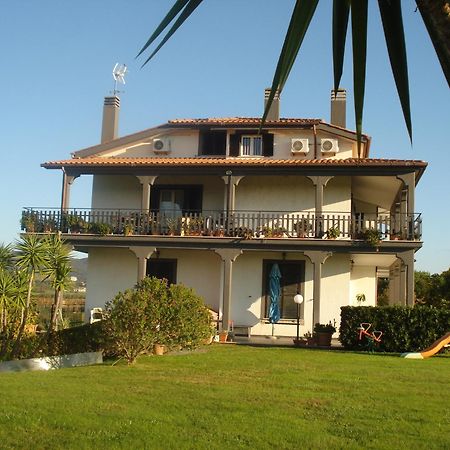 Bed and Breakfast La Mia Casa per Tutti Cerveteri Esterno foto